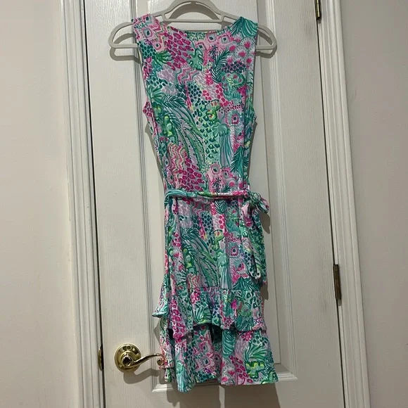 Lilly Pulitzer wrap dress size small EUC - Picture 2 of 3